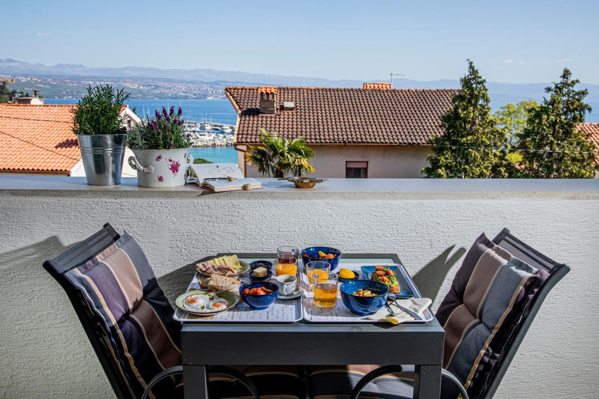 Villa Beller New Ičići Exterior foto